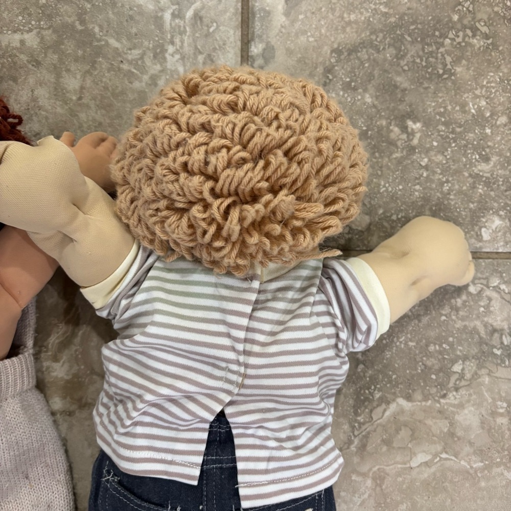 Set of two‎ Vintage 1985 Cabbage Patch Kid's Dolls (Xavier Roberts Signed) - Picture 6 of 10